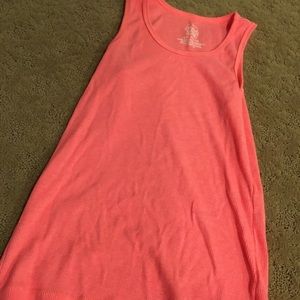 Tank tops that will fit a girl in size 10 tops!!